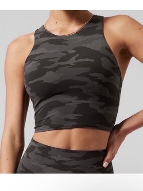 Athleta Conscious Crop Black Gray Camo High-Neck Crop Top, Size Large Women’s